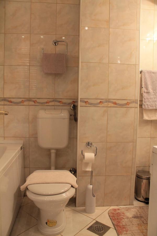 Apartman Anida Apartamento Mostar Exterior foto